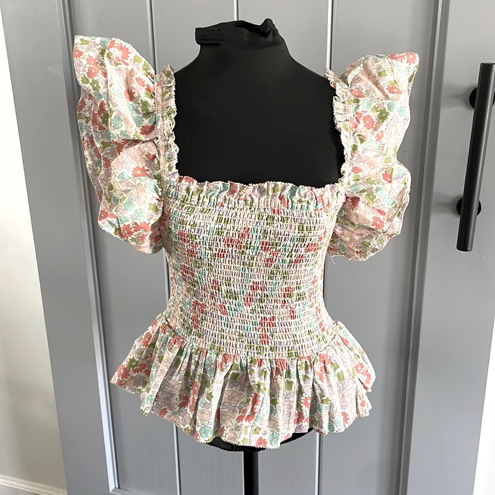 Love the Label top